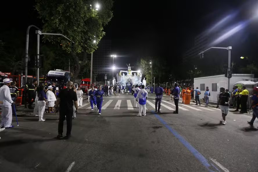 ‘Portela não pode pagar pelo erro de outras pessoas’, diz presidente da agremiação