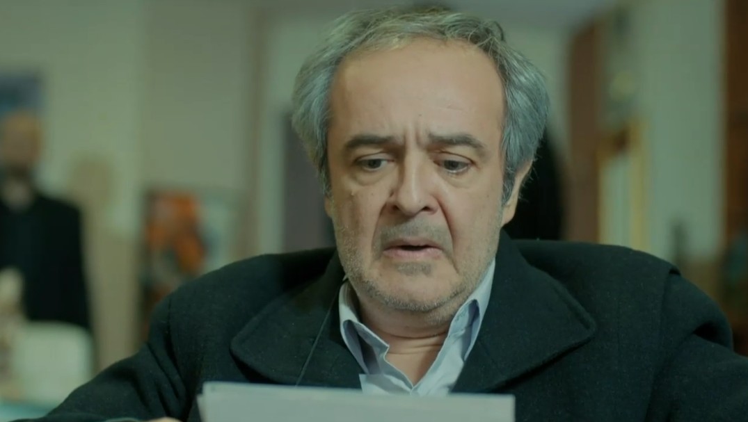 Nos resumos da novela turca 39 For a - Enver Em Choque Ao Saber Da Armacao De Sirin 