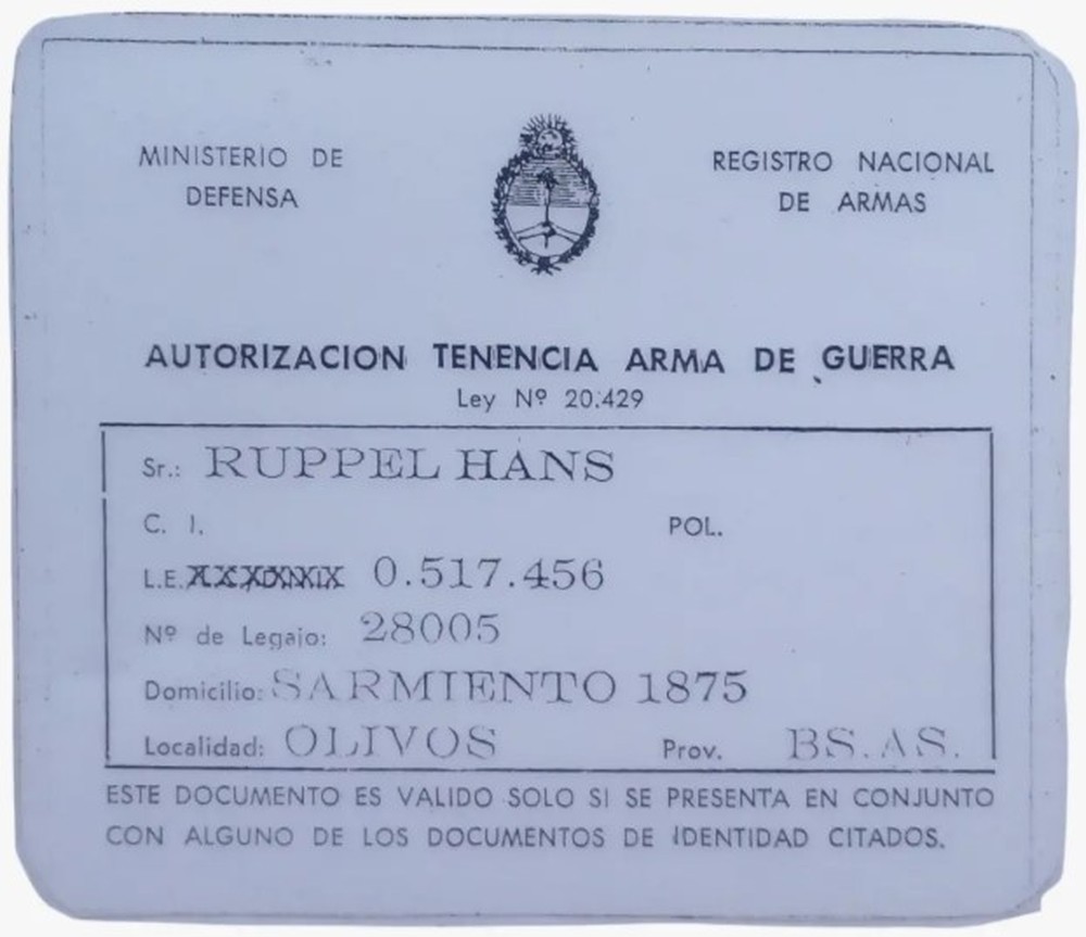 'Pistola mais valiosa do mundo', que pertenceu a Hitler, é alvo de ...
