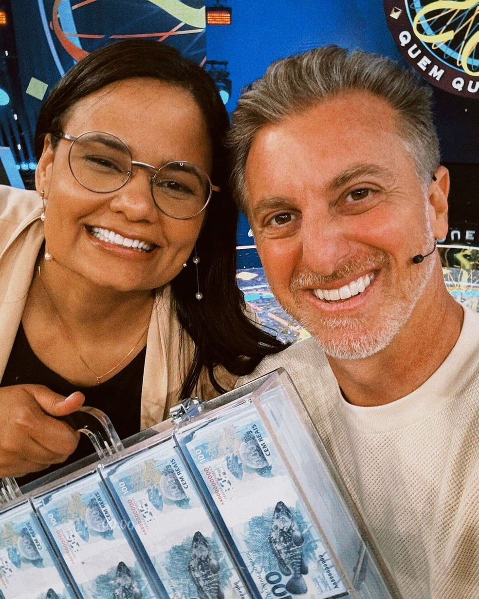 Jullie Dutra, campeão do quadro "Quem quer ser um milionário", do programa "Domingão com Huck" — Foto: Reprodução/Instagram