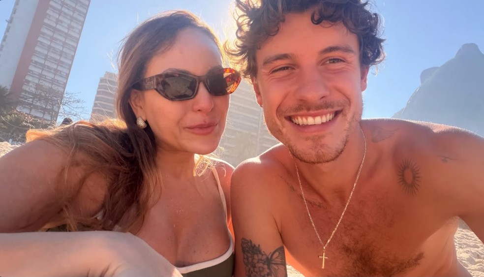 A cirurgi&atilde;-dentista Thaiane Sousa encontrou com Shawn Mendes em praia do Rio &mdash; Foto: Reprodu&ccedil;&atilde;o/Instagram