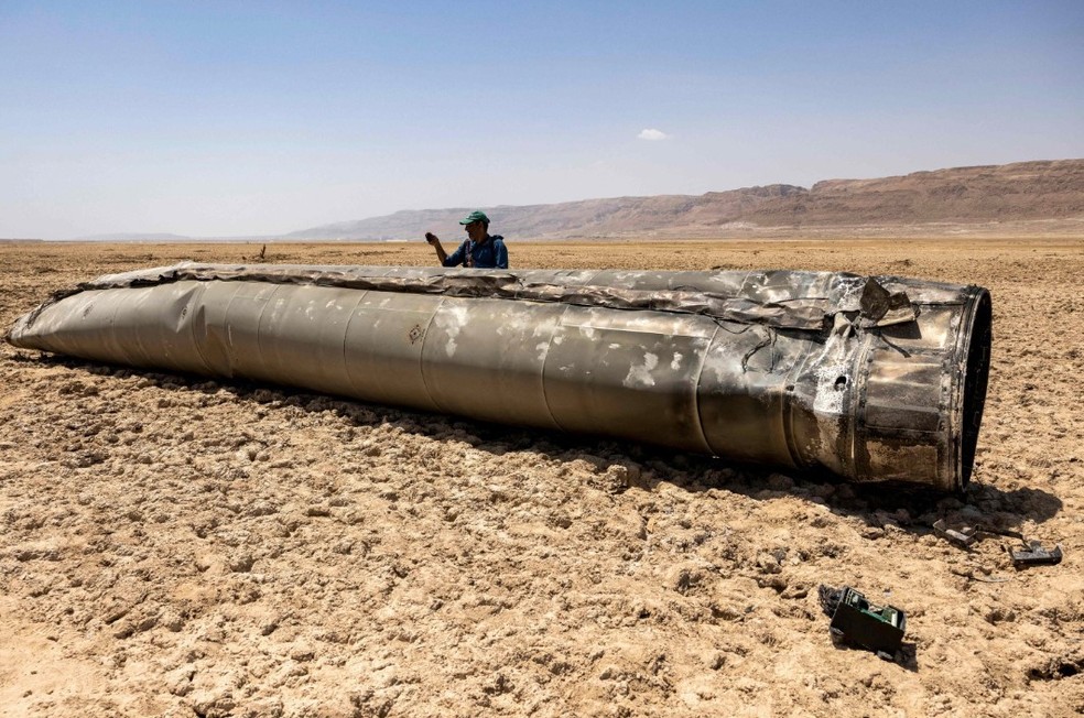 M&iacute;sseis praticamente intactos s&atilde;o achados em deserto de Israel e viram 'atra&ccedil;&atilde;o tur&iacute;stica' &mdash; Foto: AFP