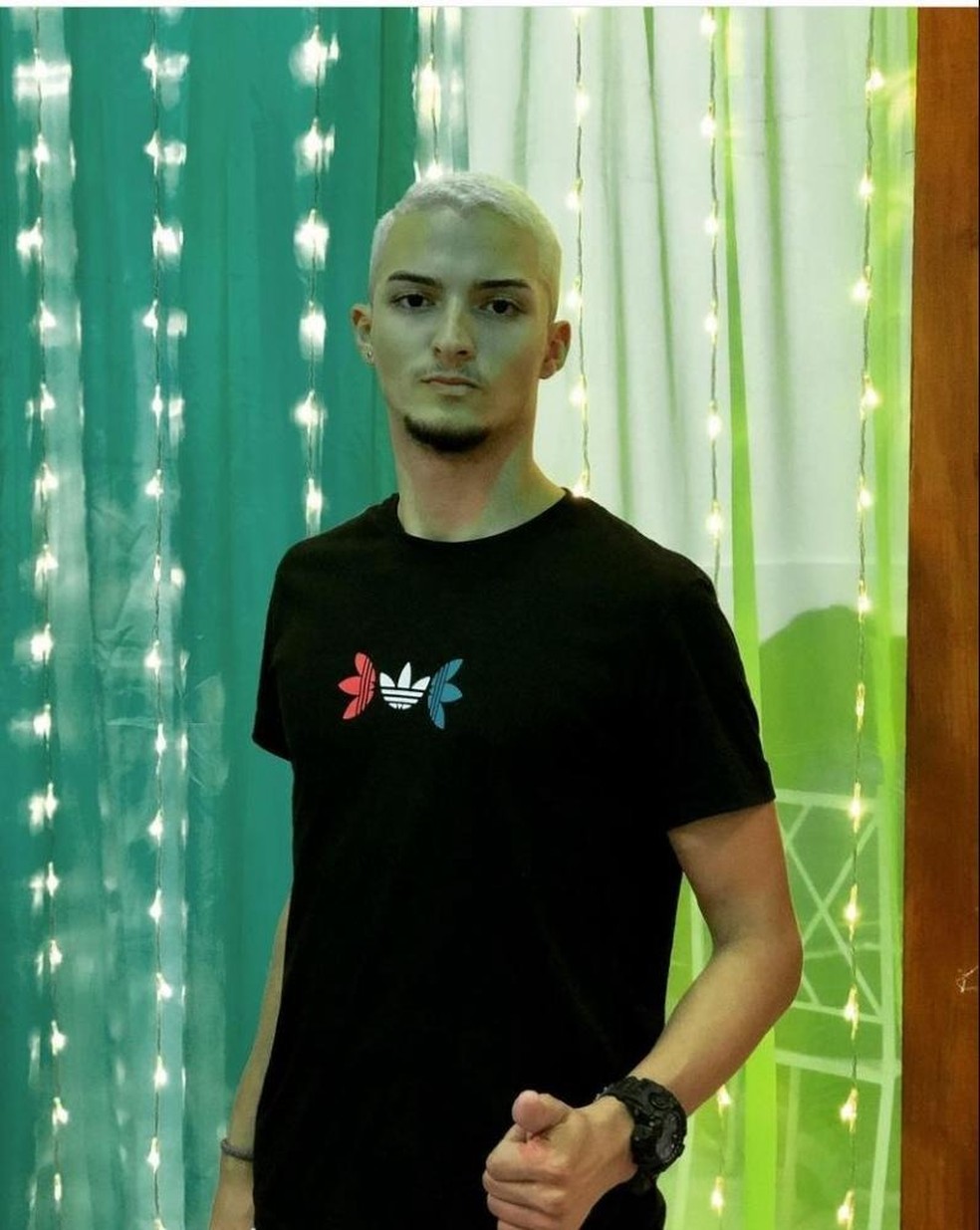 Caio da Silva Rendão, de 21 anos, desapareceu durante o carnaval — Foto: Reprodução/redes sociais