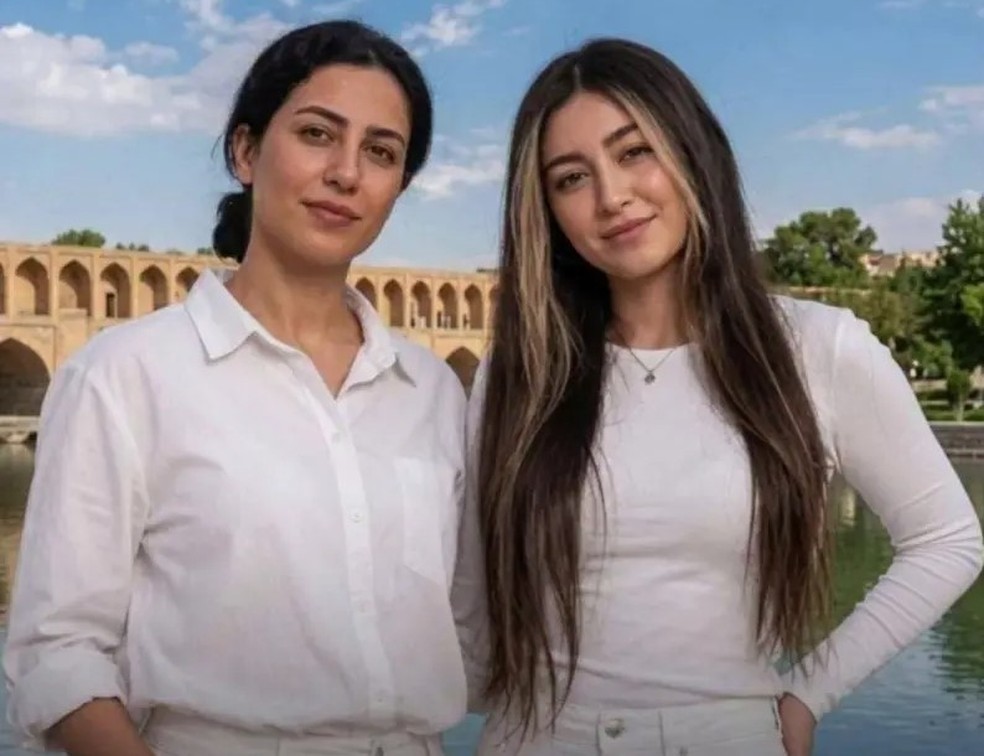 Taraneh (&agrave; esquerda) e Romina Rahimi &mdash; Foto: Reprodu&ccedil;&atilde;o