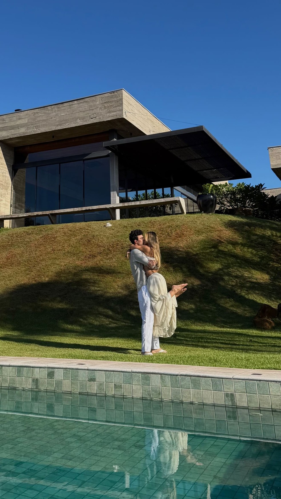 Luan Pereira compra mansão no interior do Paraná — Foto: Reprodução/Instagram