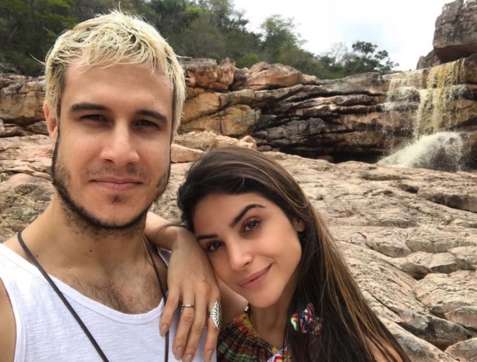 Emiliano D’Avila e Natália Rosa estão juntos há dez anos — Foto: Instagram