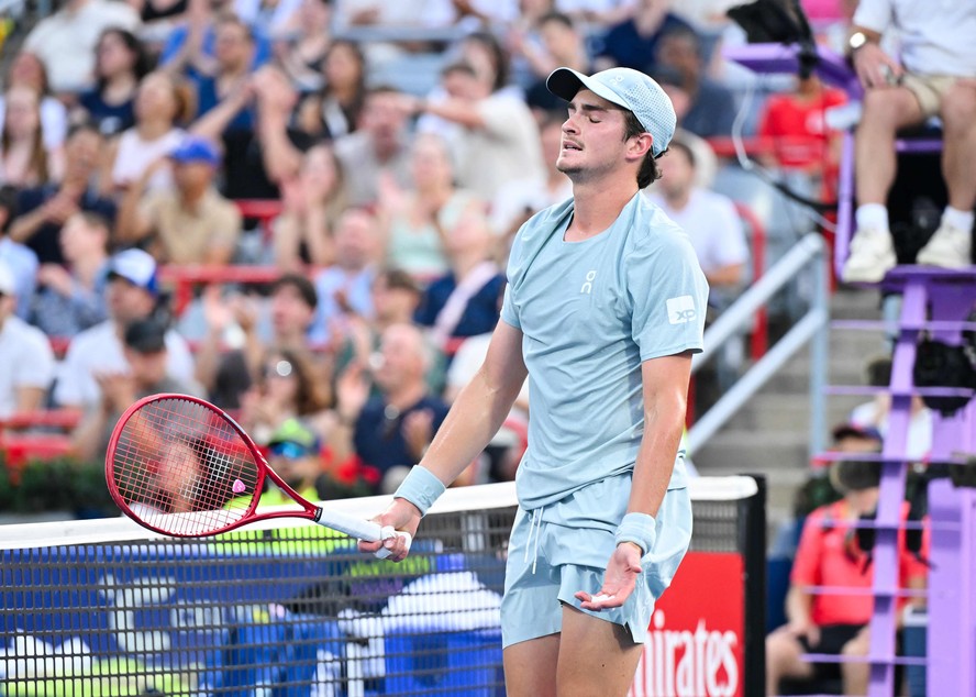 João Fonseca perde para Ben Shelton e é eliminado do Masters 1000 de Montreal