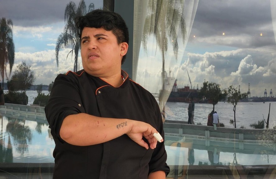A chef Isabela Duarte foi alvo de agressões homofóbicas