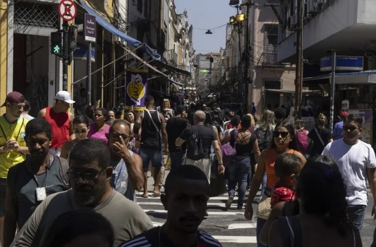 Carnaval: veja horários de transportes, comércios, serviços, bancos, e postos de saúde no Estado do Rio