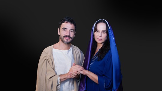 Auto da Paixão de Cristo nos Arcos da Lapa com Caio Blat e Vanessa Gerbelli celebra fé e reflexão