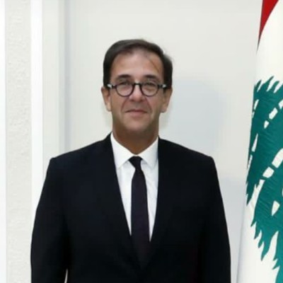 Embaixador francs  investigado aps convidar pelo menos | Economia | QTU - Notícias