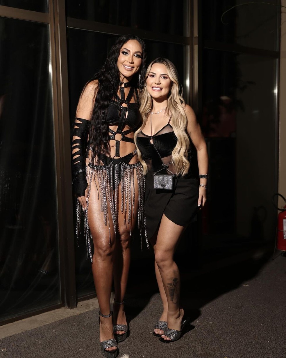 Dayanne Bezerra e Deolane Bezerra — Foto: Reprodução/Instagram