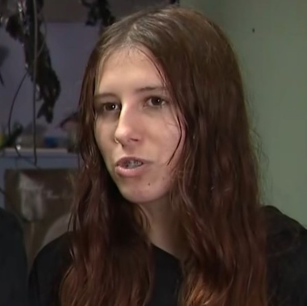 Adolescente é atingida por raio quando estava deitada na cama do seu quarto