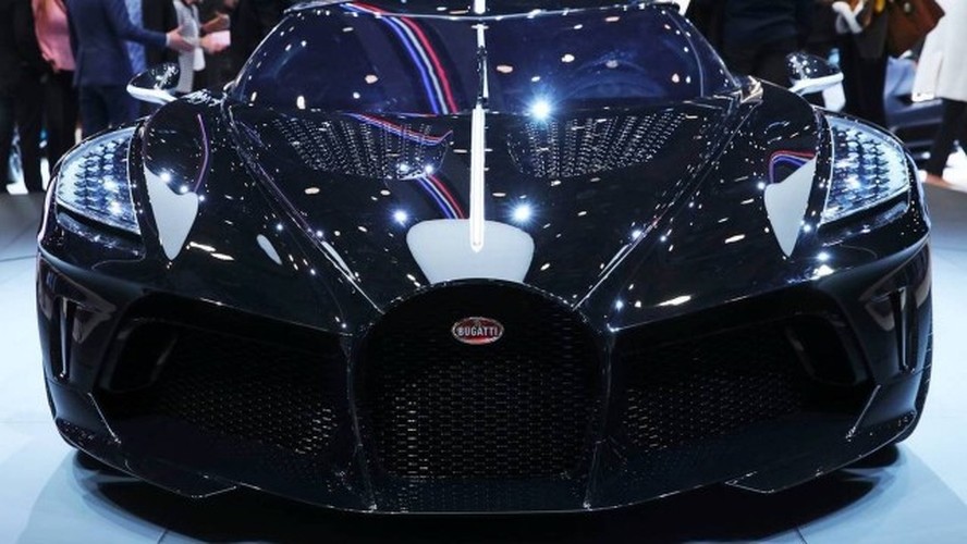 A Bugatti aproveitou o 89º Salão do Automóvel de Genebra para apresentar o Voiture Noire, considerado o carro mais caro do mundo