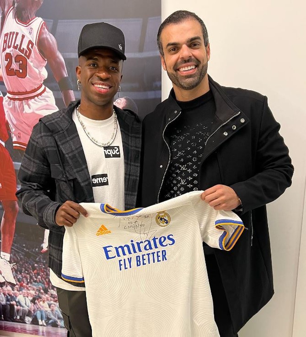 Douglas Tigre e Vinícius jr. — Foto: rep/ instagram
