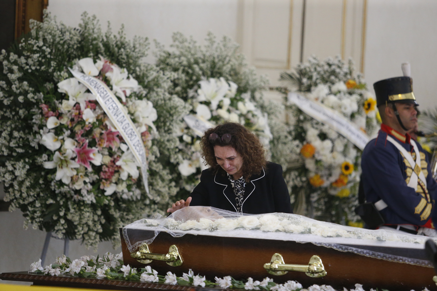 Cid Moreira é velado no Rio