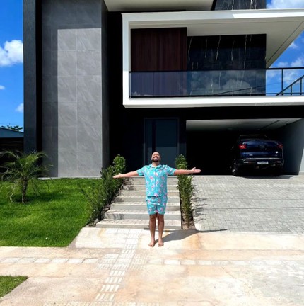 Gil do Vigor compra mansão em condomínio de Pernambuco — Foto: Reprodução