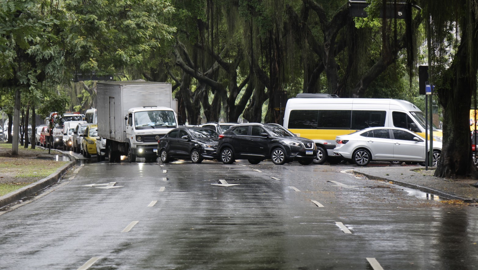 Acidentes diminuem, mas número de mortes aumenta no Estado do Rio; veja dados