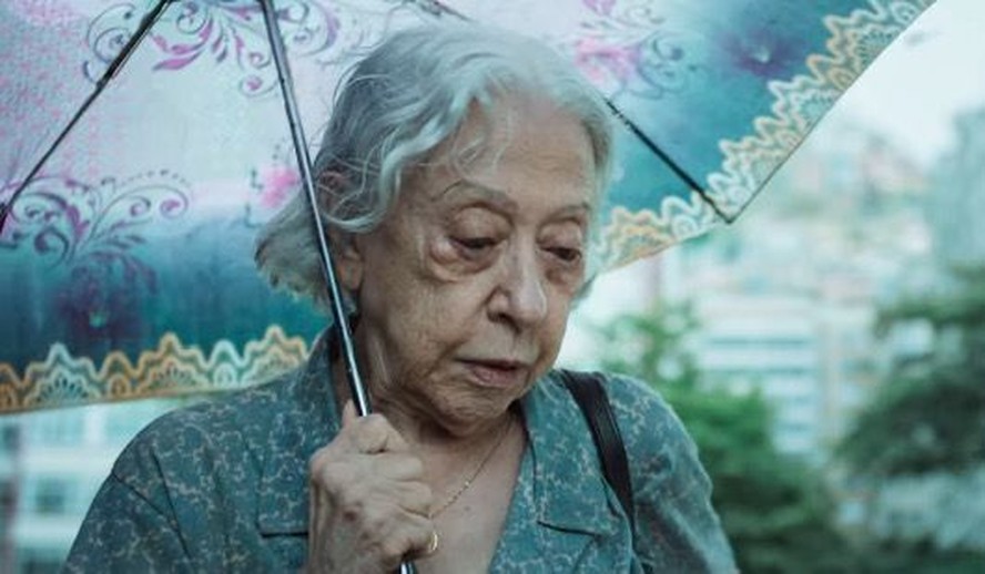 Vitória', filme com Fernanda Montenegro sobre senhora que filmou tráfico em  Copacabana, tem data de estreia confirmada