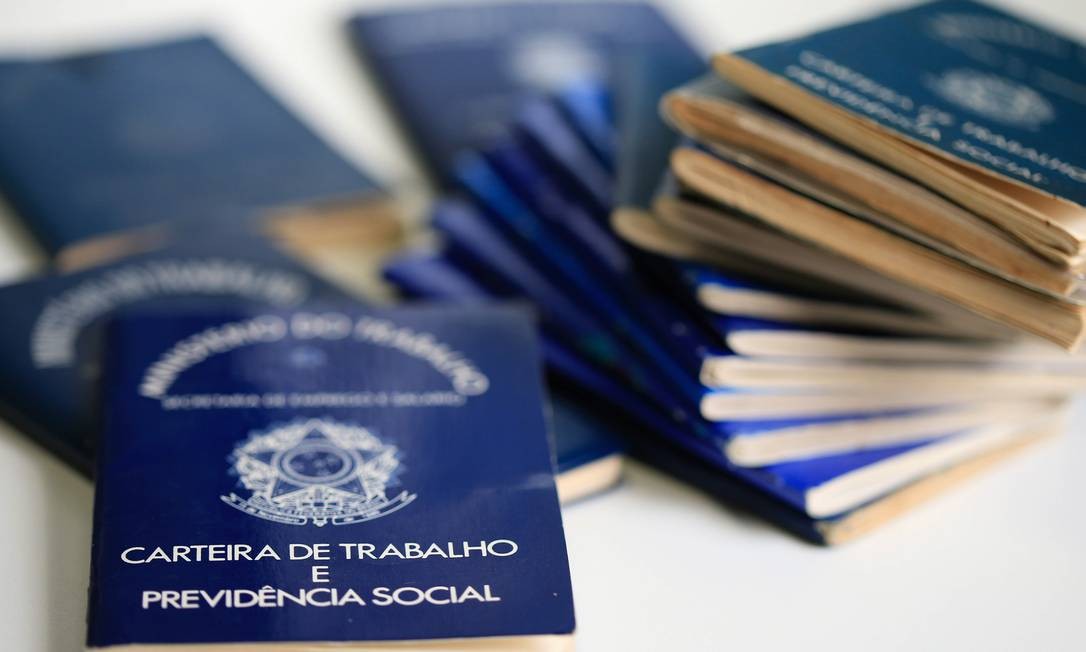 Feira Virtual oferece mais de 10 mil vagas no país para estudantes, recém-formados e PCDs