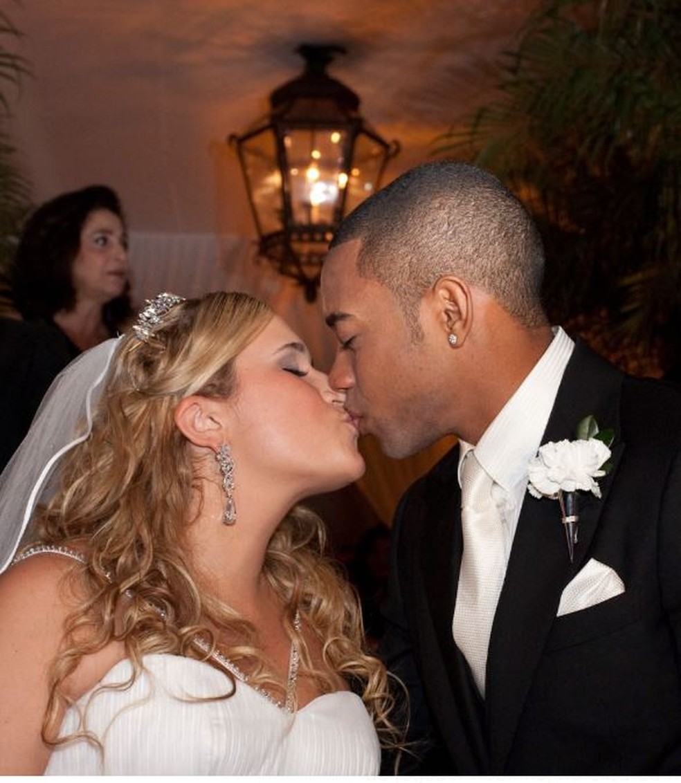 Robinho e a  Vivian Guglielmetti — Foto: arquivo