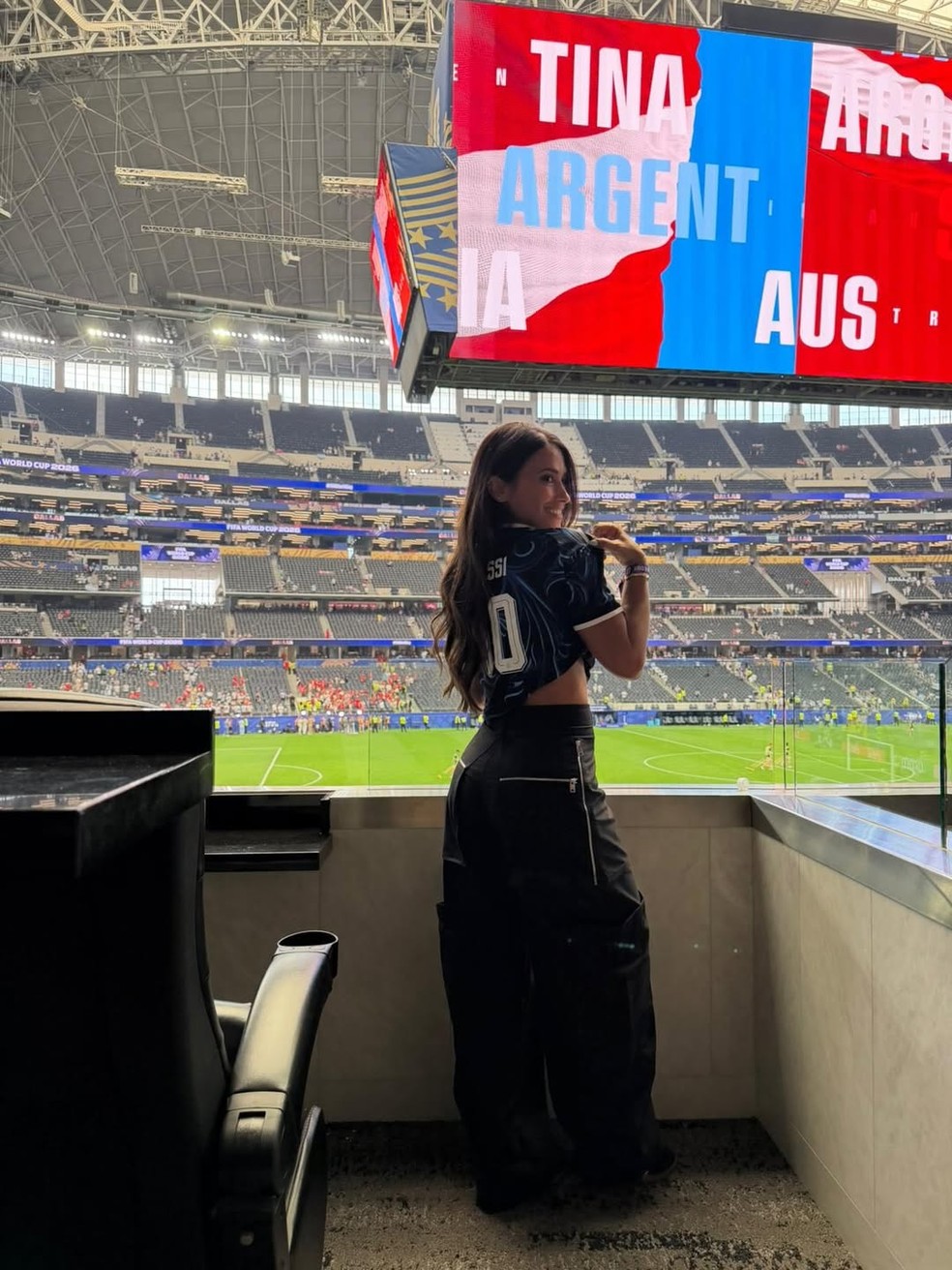Antonela Roccuzzo, mulher de Messi, comemora feito do jogador — Foto: Reprodução/Instagram