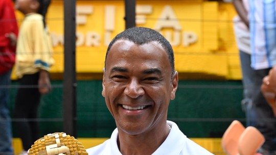 Cafu defende decisões de Ancelotti e legado de Neymar: ‘Não dá para esperar de um único jogador’ Cafu defende decisões de Ancelotti e legado de Neymar: ‘Não dá para esperar de um único jogador’