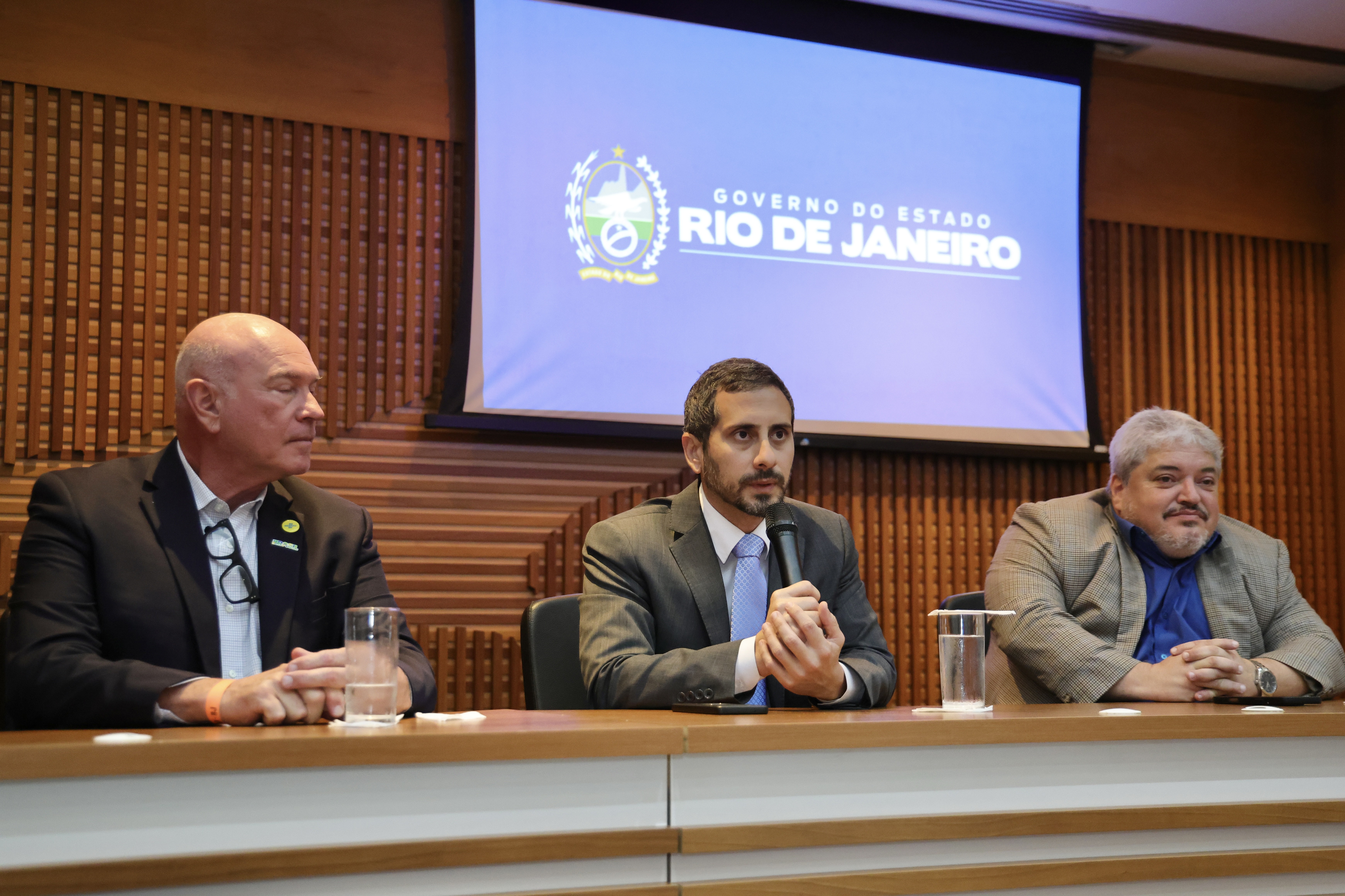 Governo do Estado do Rio passa a contratar MEIS e pequenos fornecedores pelo Contrata+Brasil