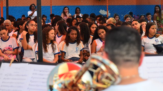 Orquestra Sinfônica Brasileira e estudantes de Nova Iguaçu se juntam para um concerto na Baixada Fluminense