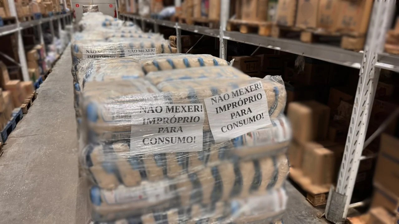 Operação apreende 47 toneladas de arroz no Rio por suspeita de irregularidade na classificação; entenda