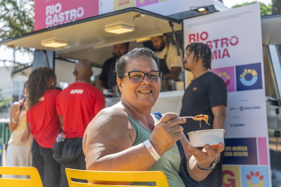 Marta Bonadiman aprovou a aula show de Danilo Parah: “A gente aprende, se diverte e participa” — Foto: Marco Sobral/G.lab