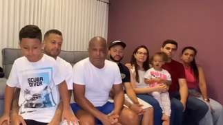 Aps sequestro, Marcelinho Carioca posta vdeo ao lado da famlia  Foto: Reproduo