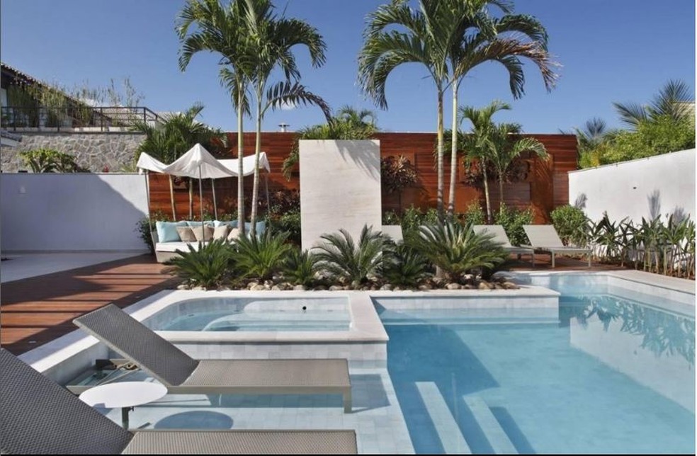 Thiago Silva e Belle Silva v&atilde;o morar na mans&atilde;o do RJ &mdash; Foto: rep/ instagram