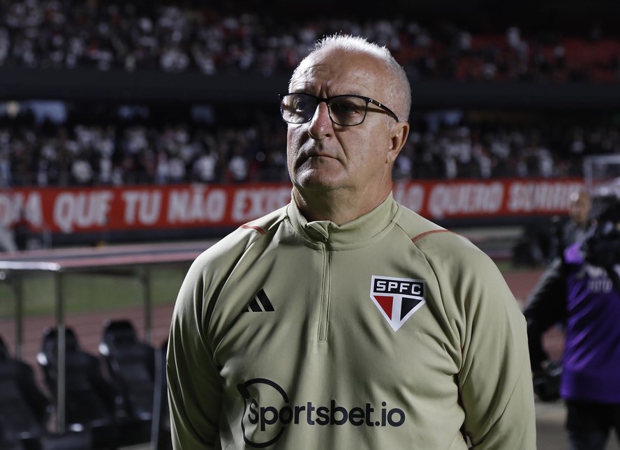 Ednaldo cogita Dorival Júnior e Filipe Luís na seleção brasileira