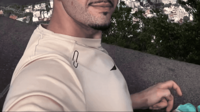 'Mesmo com o assalto, eu vim morar no Rio': jovem que foi 'roubado' por macaco conta a história por trás de vídeo viral