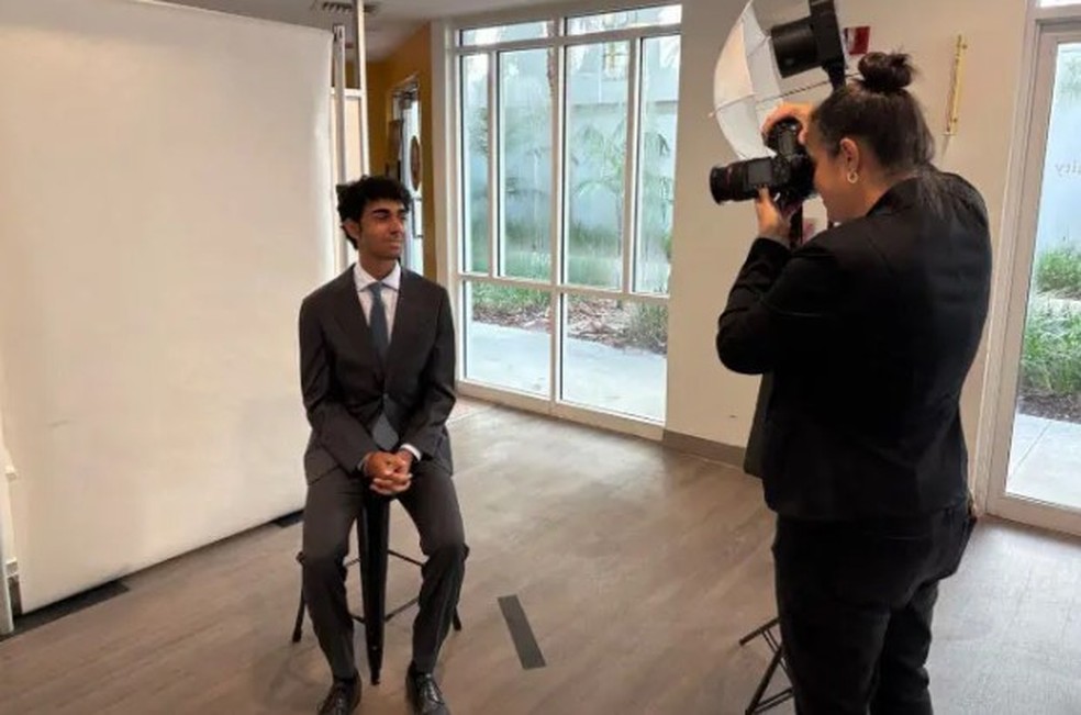 Nathan Thomas quebrou recorde de 306 anos e se tornou o professor universitário mais jovem do mundo — Foto: Reprodução/Guinness World Records