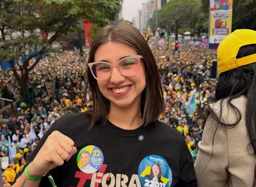 Eduarda Campopiano, deputada estadual mais votada de SP, tem 23 anos e já associou povos indígenas a canibalismo