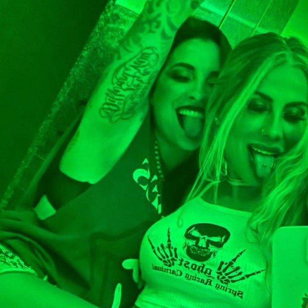 Clara e Vanessa — Foto: Reprodução/Instagam