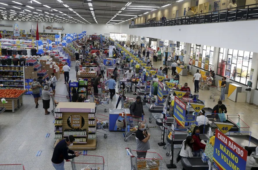 Rede de Supermercados oferece 270 vagas de emprego