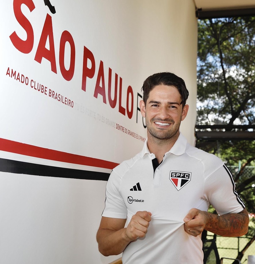 Pato chega para sua terceira passagem no São Paulo