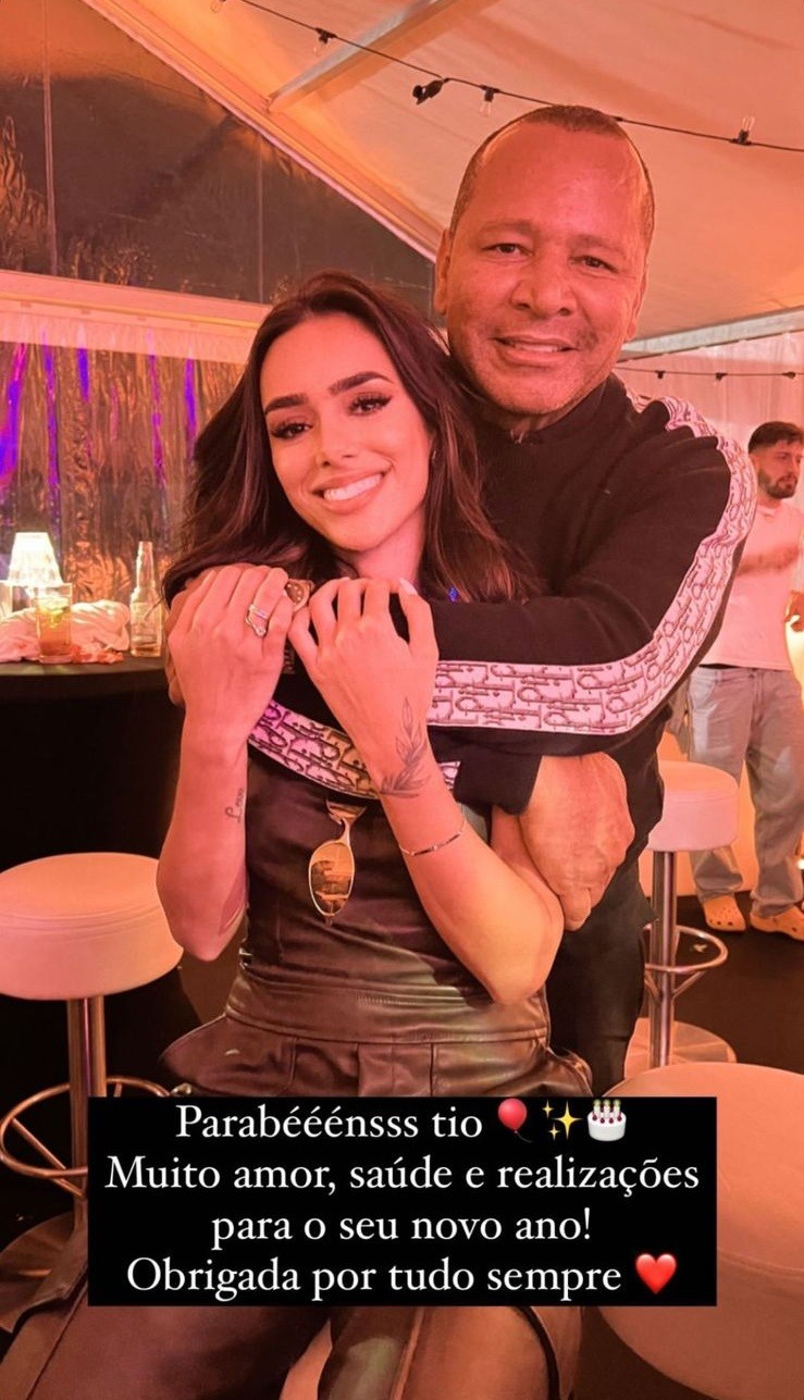 Bruna Biancardi com o sogro, Neymar Pai — Foto: Reprodução/Instagram