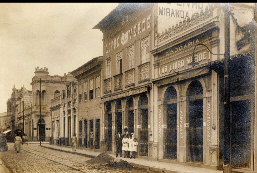 Imagem da livraria em 1910 — Foto: Divulgação/Centro de Memória Fotográfica de Campos