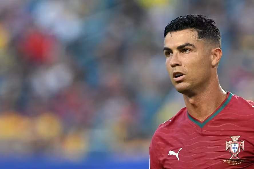 Cristiano Ronaldo é suspenso preventivamente após saída da seleção portuguesa