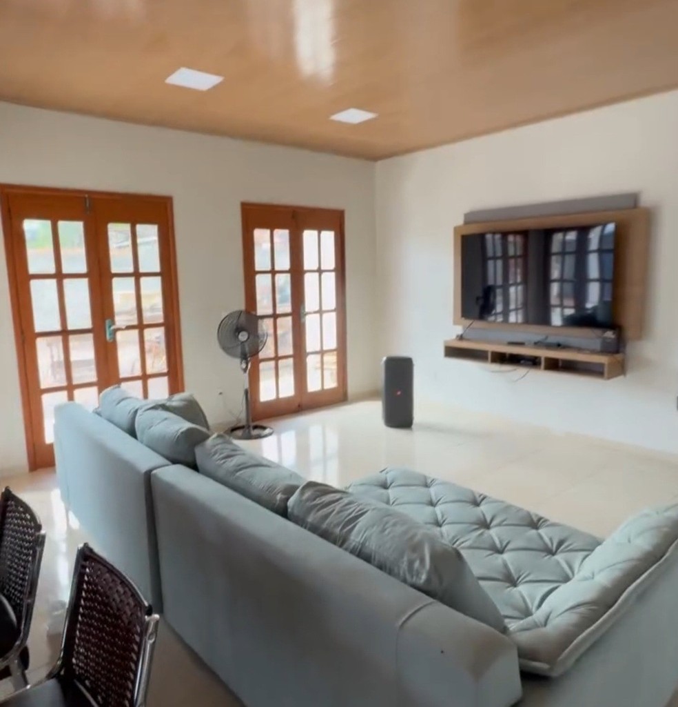Marciele Albuquerque construiu a casa dos pais — Foto: rep/ instagram