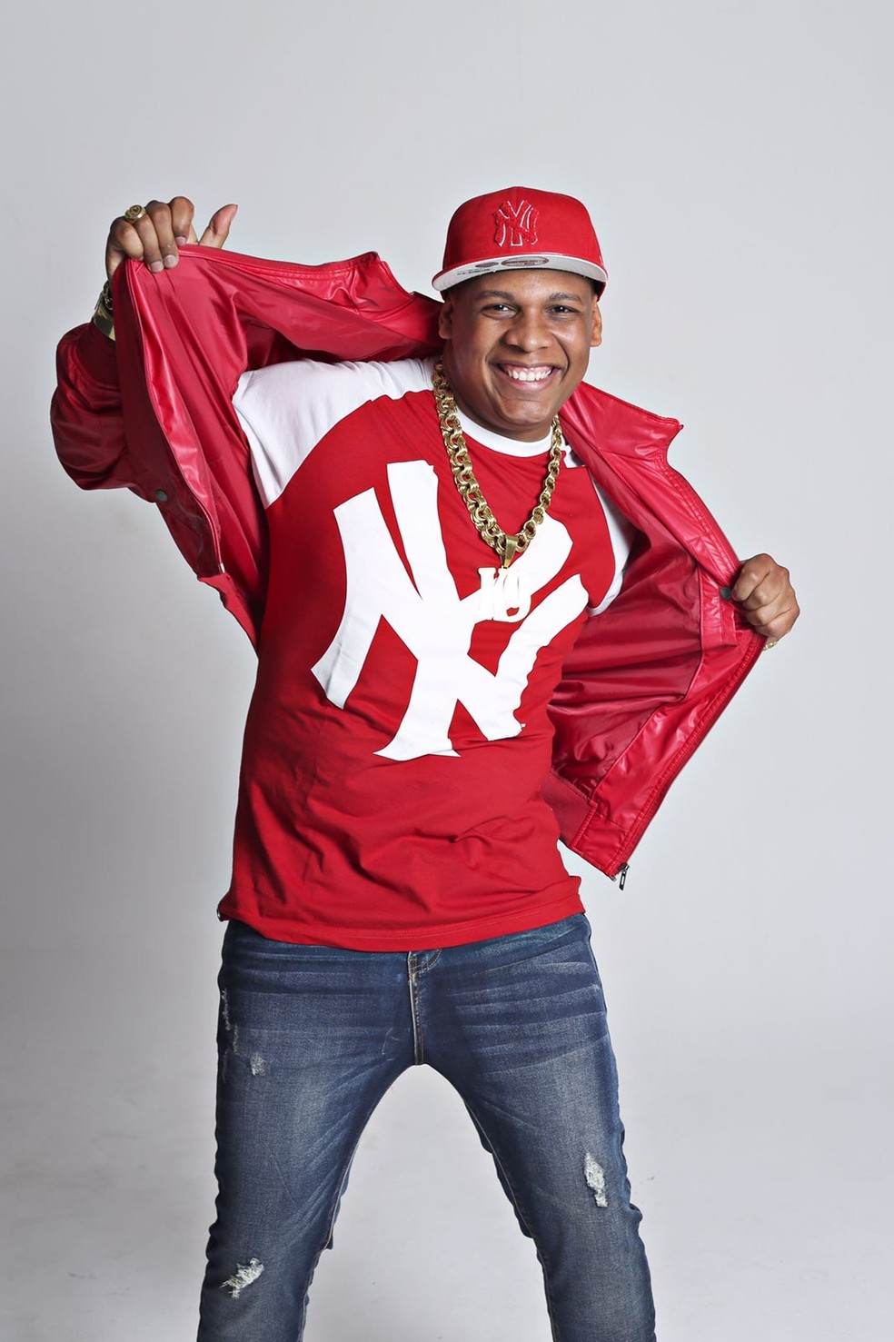 MC K9 volta às paradas em parceria com o rapper Oruam