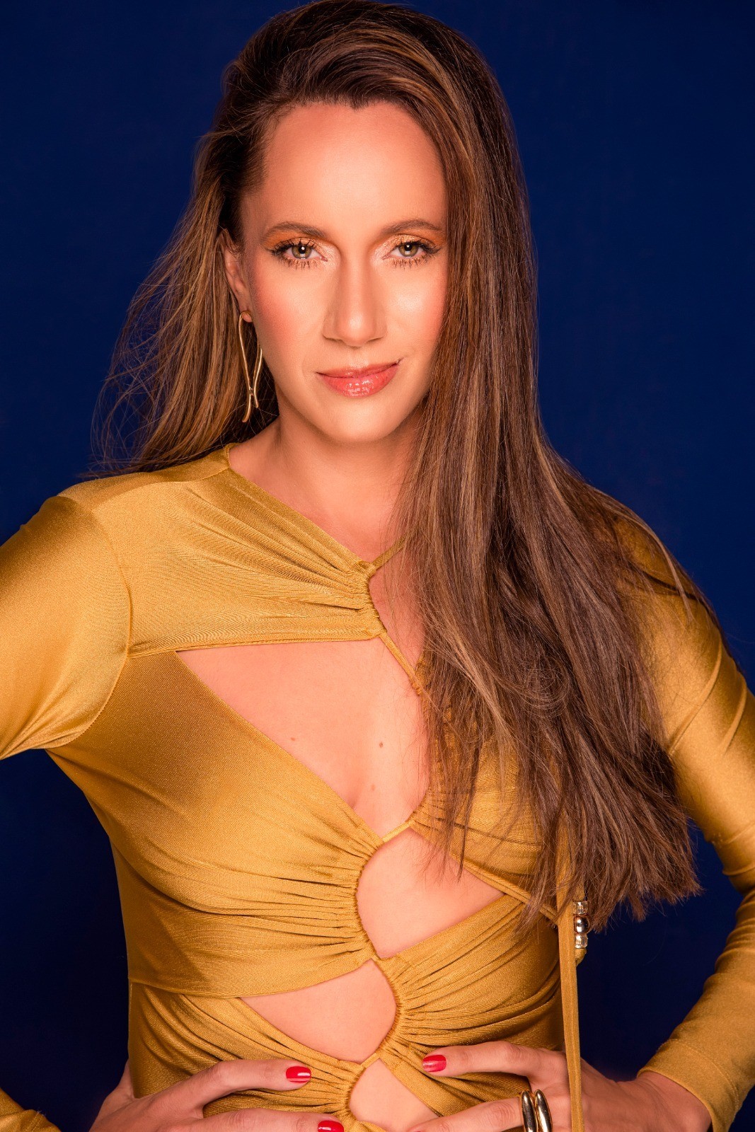 Suzy Mac faz show na Lapa para celebrar mistura de ritmos do Brasil e dos EUA em novo projeto