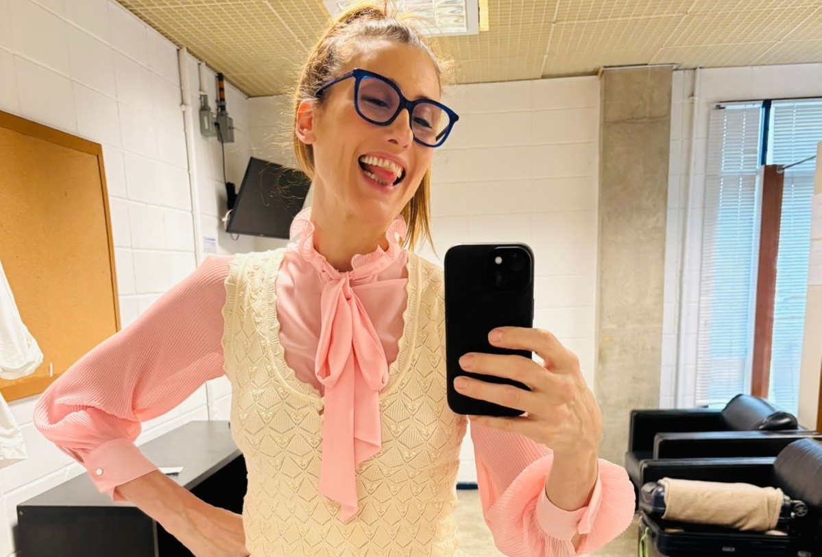Paola Carosella se joga no humor com Tatá Werneck e Eduardo Sterblitch: ‘Foge do que imaginam que eu faria’