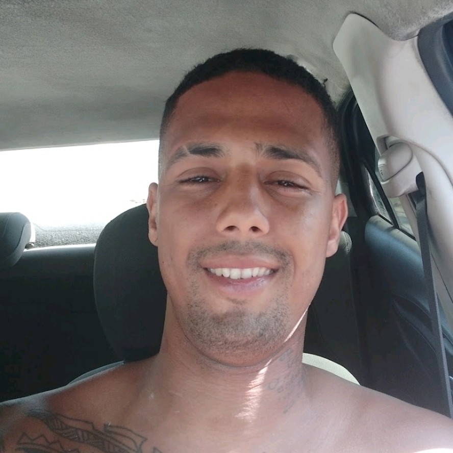 Jeander Vinícius da Silva Braga é um dos suspeitos pela morte do ator Jeff Machado
