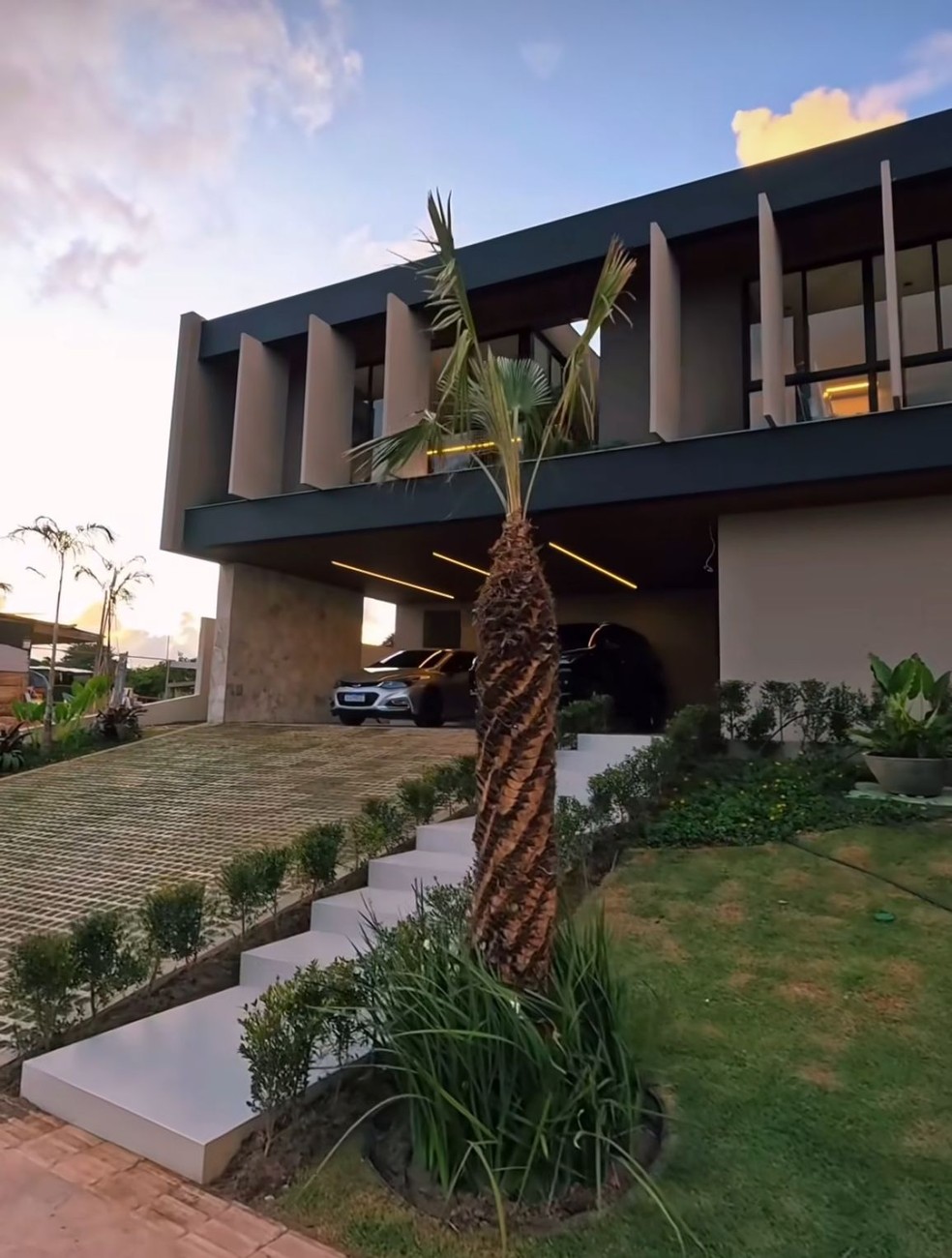 A mansão de Rico Melquiades em Alagoas — Foto: Instagram