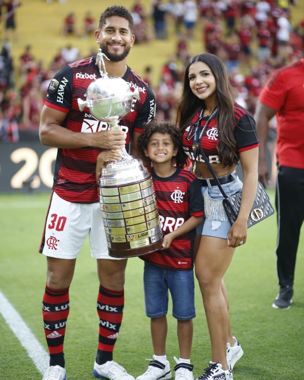 Suianne Castro e Pablo, do Flamengo — Foto: Reprodução